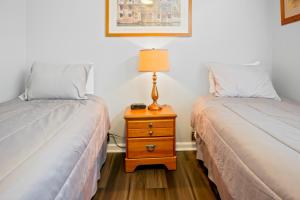 Village at the Glens L-205