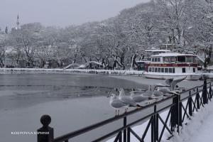 Το Παλατάκι του Κάστρου~The Palace in the Castle