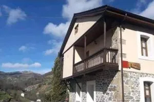 CASONA SARIEGO, APARTAMENTO - Bermiego