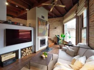 Casita de la plaza Lugás - Carabaño