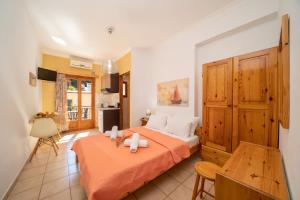 Alexatos Studios & Apartments