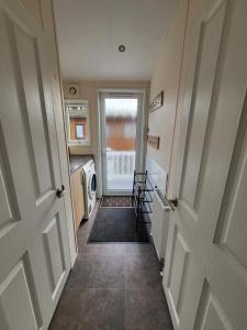 Idyllic Lakeview Lodge