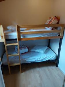 Campings CHALET Confort gere par particulier : photos des chambres