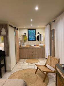 Appart'hotels Maranatha, front de mer avec plage : photos des chambres