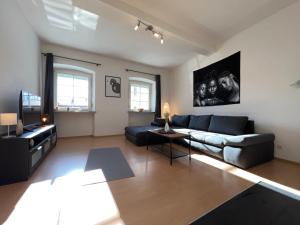 Romantisches Kamin-Apartment by Rabe - Gartenabteil, Smart-TV, Netflix
