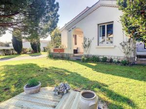 Maisons de vacances Maison Chatelaillon-Plage, 4 pieces, 5 personnes - FR-1-710-3 : photos des chambres