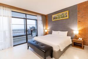 Sea Sand Sun Hua Hin by JC Kevin Hotel & Resort