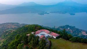 Whispering Heights, Pawna Lake, Lonavala - amã Stays & Trails