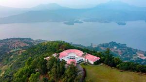 Whispering Heights, Pawna Lake, Lonavala - amã Stays & Trails