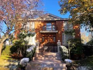 Super Cosy 8Bed & 6Bath in Vancouver heart near to airport - Richmond