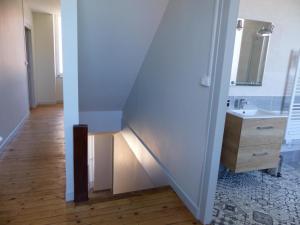 Maisons de vacances Gite Fourilles, 5 pieces, 10 personnes - FR-1-489-416 : photos des chambres