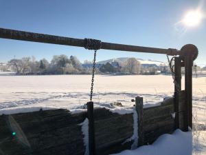 Idyllische Ferienwohnung auf altem Bauernhof mit Wallbox