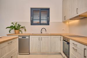 Sea Front Zante Apartments