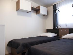 Micanovi Dvori Mobile Home Village Zrmanja