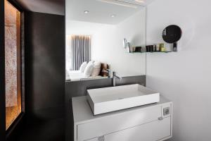 Hotels Logis Hotel Le Parc & Spa : Chambre Double