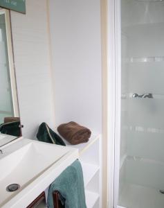 Campings Camping Saint Laurent : photos des chambres