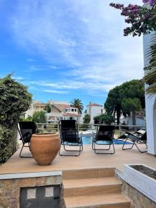 399-Casa moderna con amarre 14m y piscina privada