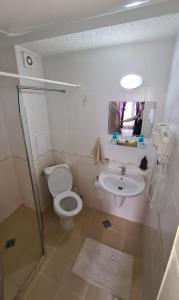 Cosy and Spacious Home Studio 67