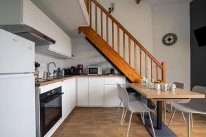 Appart pour 4 - Piscine - Au coeur de La Chaume