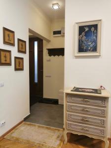 Angels Whisper - Studio City Center