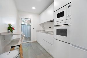 MARIA DEL MAR SEA APARTMENT