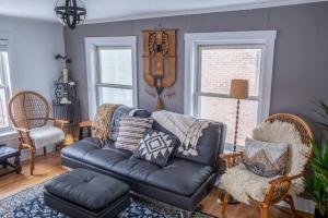 Bohemian Compound with Hot Tub