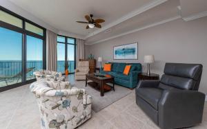 Phoenix West by Brett Robinson Vacations