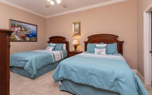 Phoenix West by Brett Robinson Vacations