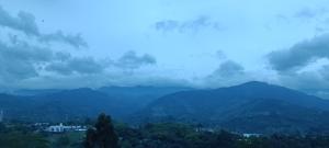 Acogedor Apartamento en Armenia WiFi 2 habitaciones - WiFi - Piscina - Parqueadero privado