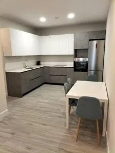 Apartamentos Kai Santurtzi - 桑图尔特西