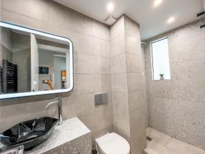 Luxury apartment close to metro & Akropolis- Cielo Homes