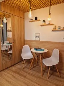 Airport Easy Link - Ungheni Targ