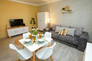 Parti Sétány Apartman - 3hvězdičkové hotely ve městě Eger