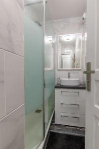 Appartements Le Birdie 2102- Bel appartement pour 4 dans Residence Golf avec piscine : photos des chambres
