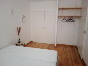 Appartements Au repit centre Thermes Luxeuil T3 : photos des chambres