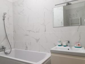 Studiouri Nord 10 - Endless Summer Mamaia Nord Apartaments