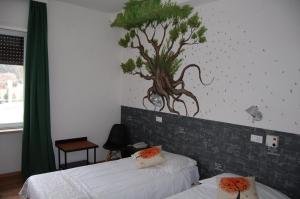Double or Twin Room - Street Art room in The Originals City Arca Street Art Hotel Spoleto