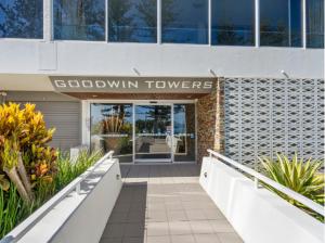 Goodwin Towers - Hosted by Burleigh Letting