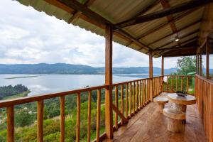 Hermosa cabaña con vista al Embalse de Tomine - Ubytování bez kategorie ve městě Guatavita