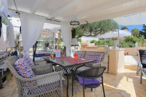 Apartments by the sea Rastici, Ciovo - 9717