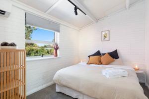 Stylish, comfortable and pet friendly home in the heart of Kensington