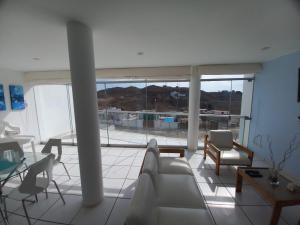 DÚPLEX CON VISTA A TODA LA BAHÍA DE NAPLO