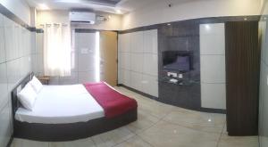 Sar Raj S R RESIDENCY