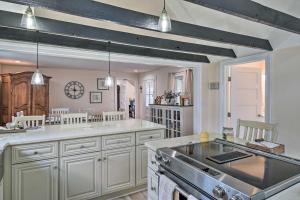 Charming Cape Charles Vacation Rental Home!