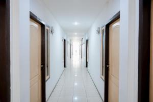 RedDoorz near Tugu Pers Jambi