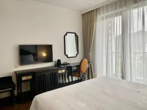 Eden Hotel Cát Bà - Dồn Lưống