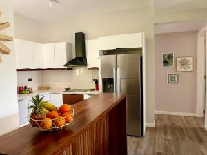 Tropical beachfront apartment