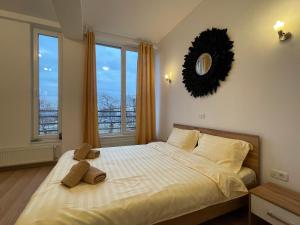 NEW Central nr1 Self Checkin OldCity Center Paid Parking with Lift