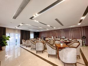 Linh Trang Hạ Long Hotel