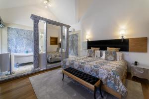 Deluxe Room room in Sintra Marmoris Palace